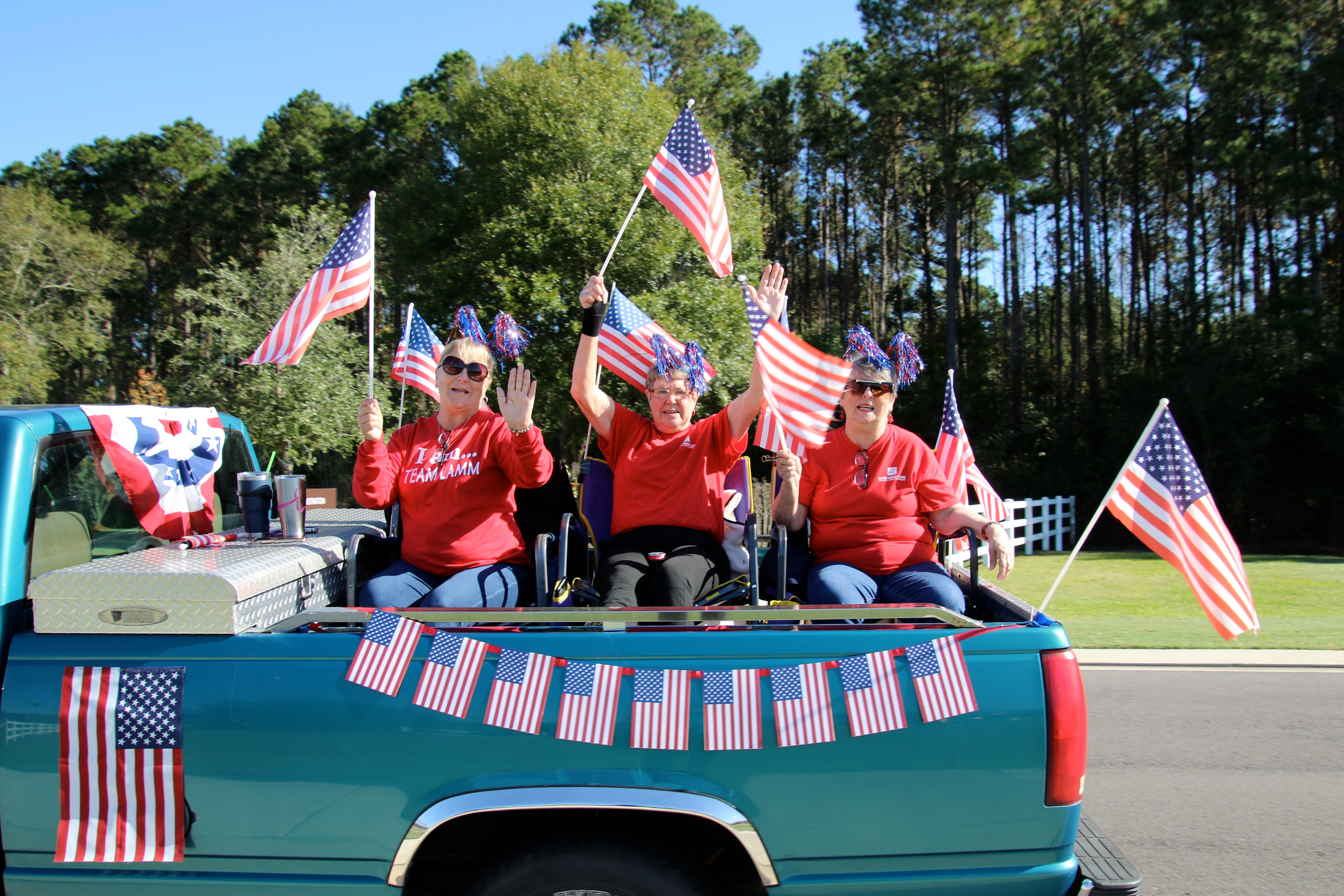 Is veterans day a state holiday ca