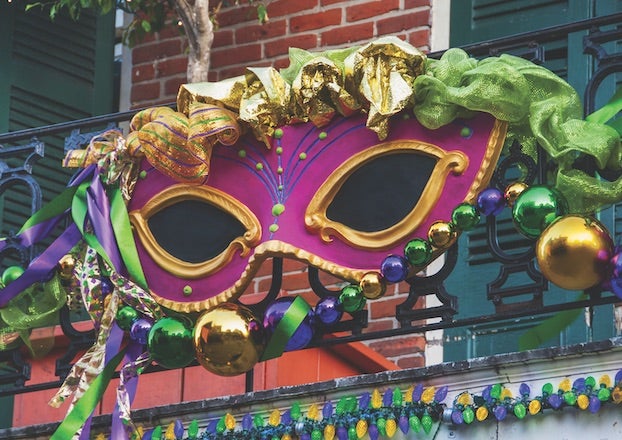 Green and Gold Mardi Gras Mask – Streets of Orleans