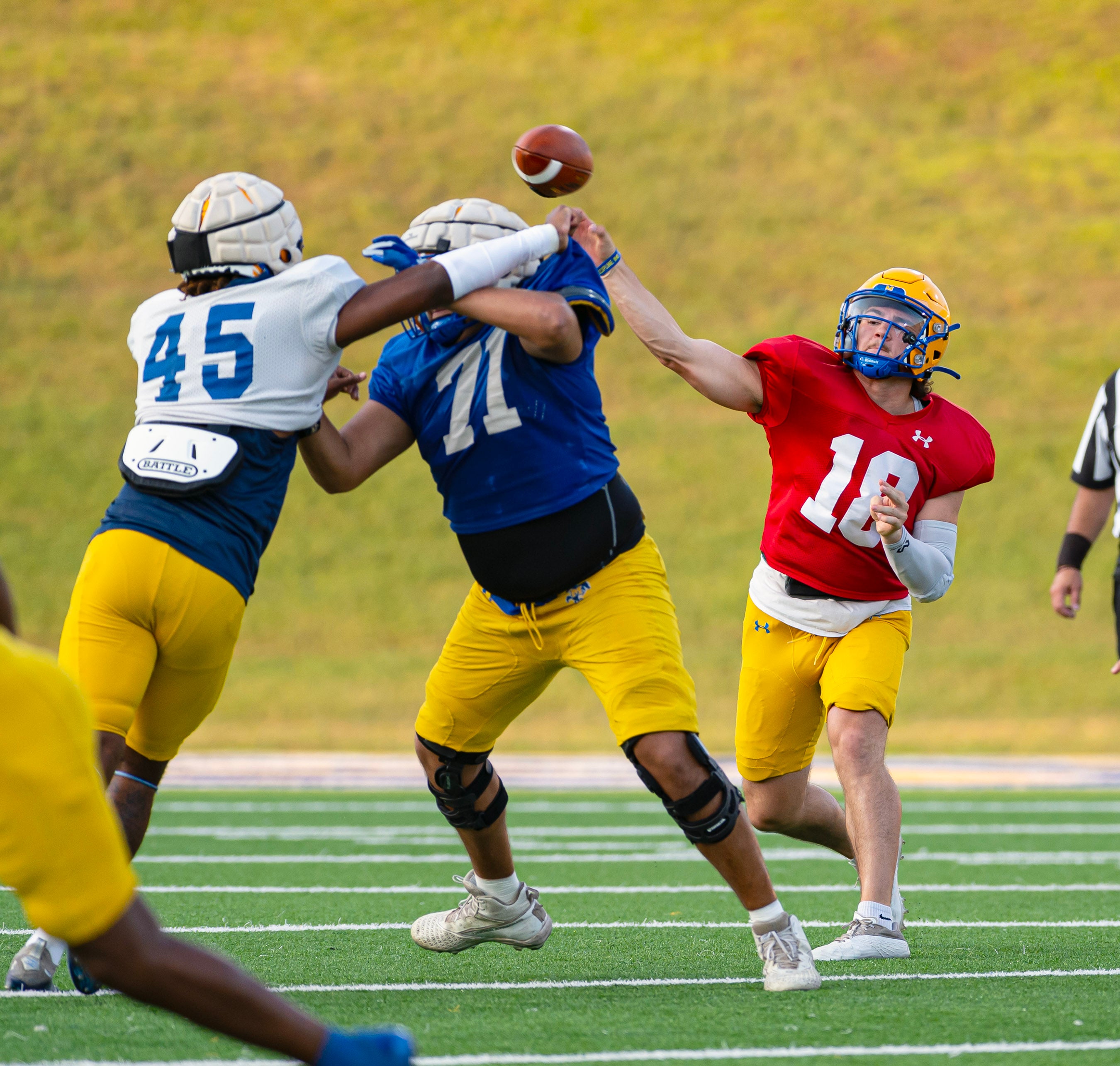 Cowboys hold first scrimmage of spring on Saturday - McNeese State  University Athletics