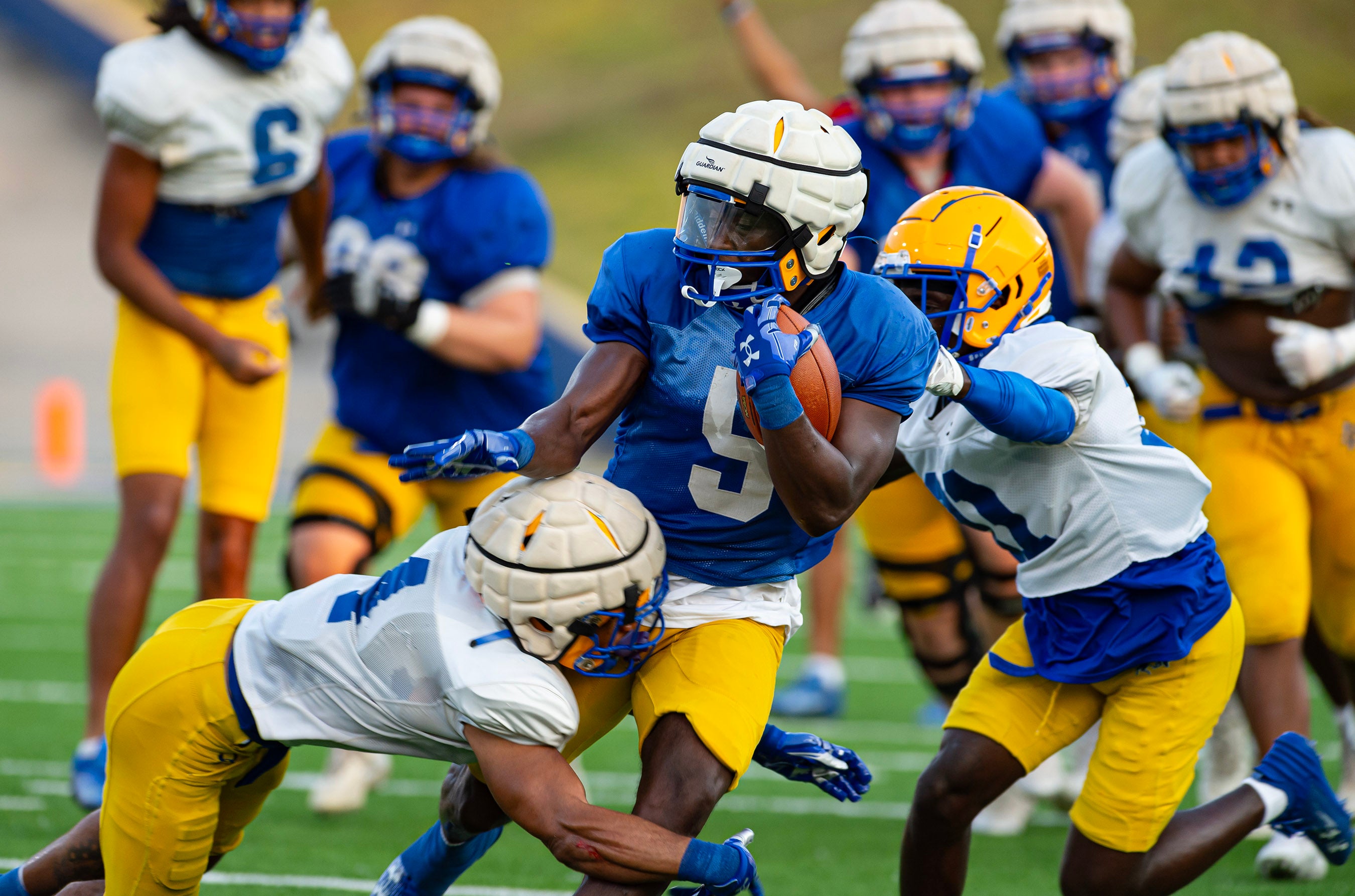 Cowboys hold first scrimmage of spring on Saturday - McNeese State  University Athletics