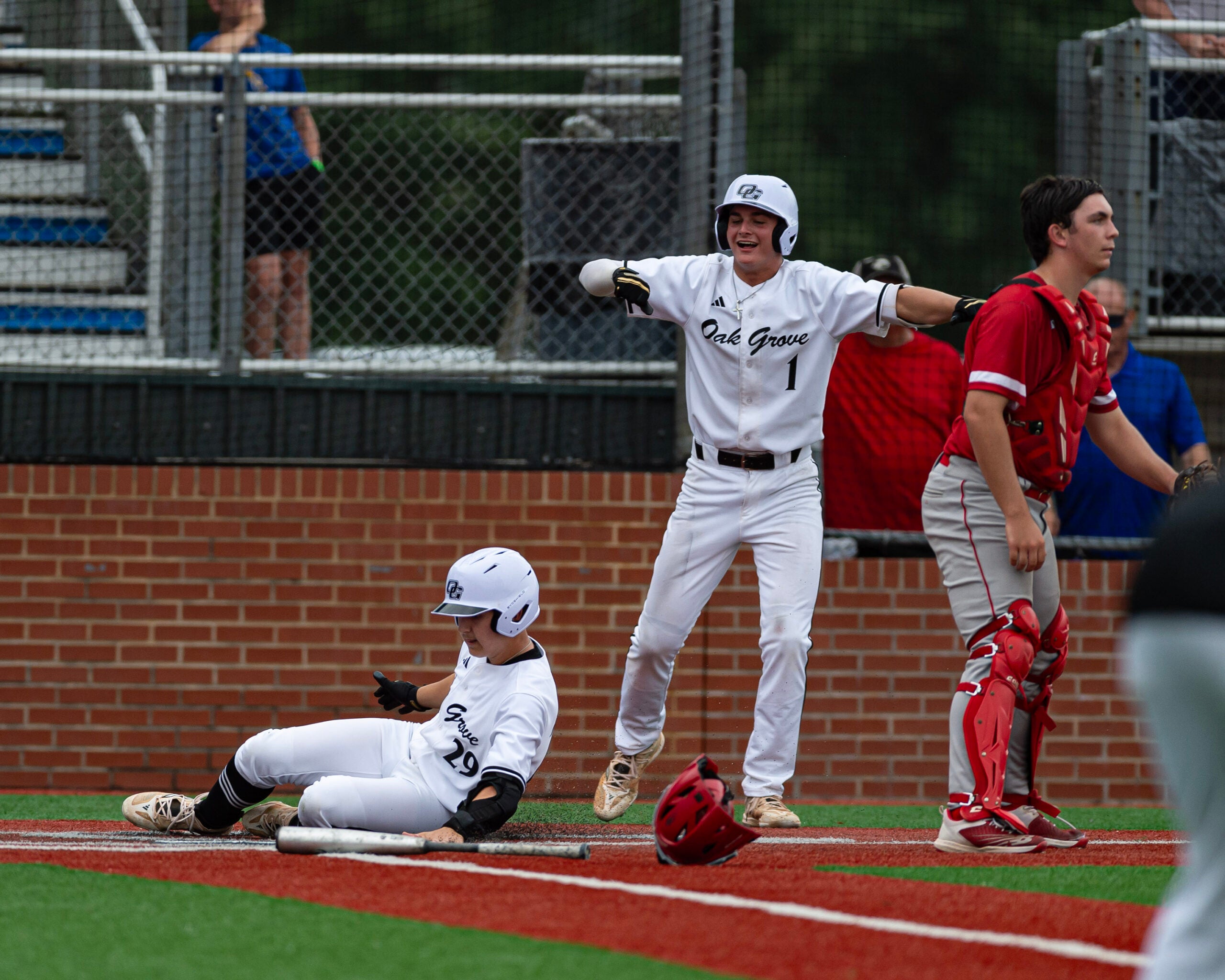 Errors help Oak Grove walk off in semifinal win over DeQuincy ...